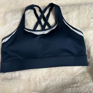 Never worn athletic top or sports bra , great coverage